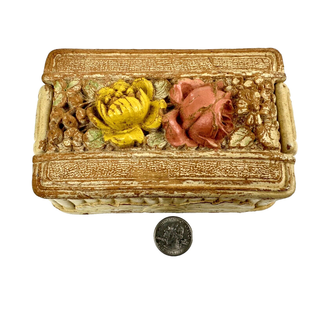 1930's Syroco Wood Trinket Box Dresser Top Lidded Jewelry Box Carved Flowers